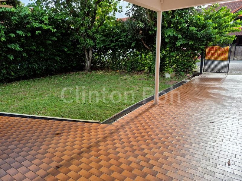 4 Bed Semi-Detached House (Landed) for Rent in  Capitol Park - Image 5