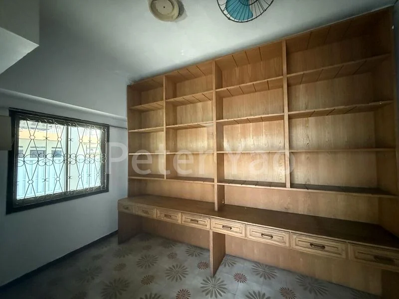 5 Bed Semi-Detached House (Landed) for Sale in Charlton Park - Image 13