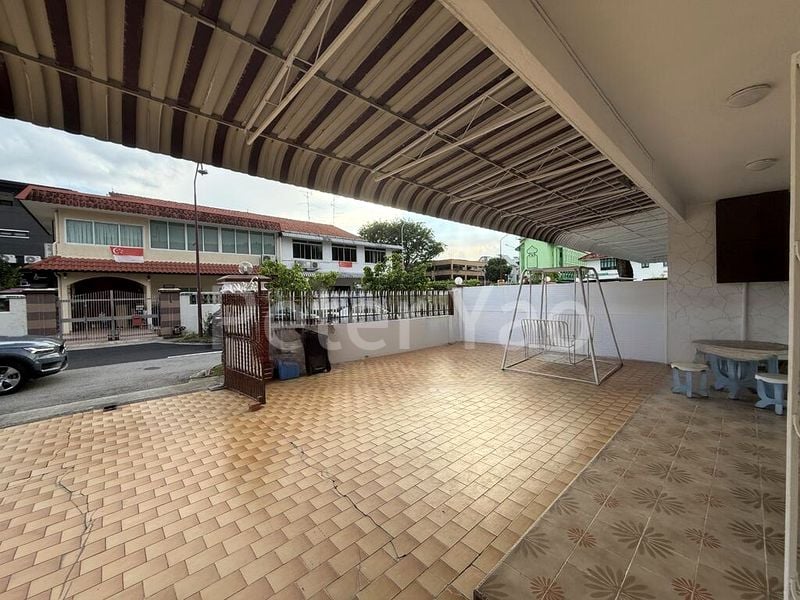 5 Bed Semi-Detached House (Landed) for Sale in Charlton Park - Image 5