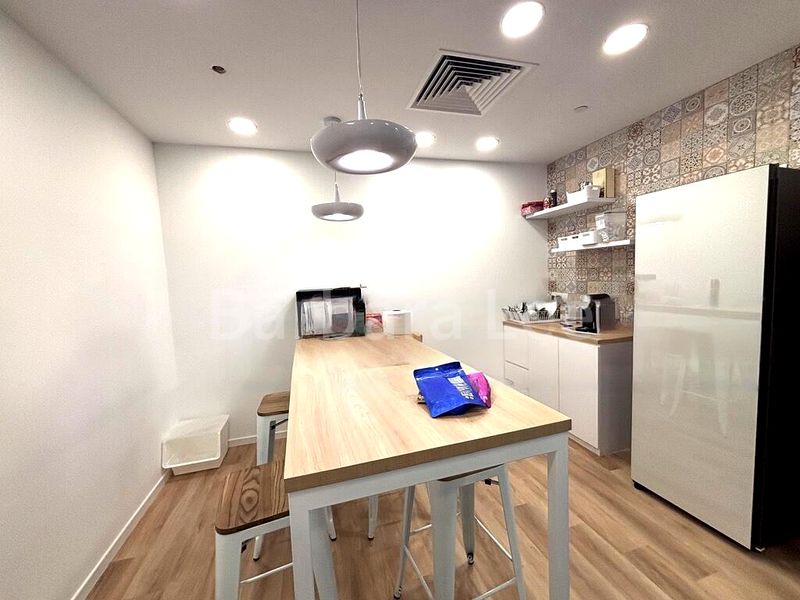 Office for Rent: Republic Plaza - Image 7