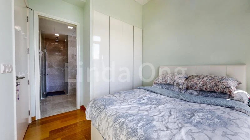 1 Bed Condo for Rent in  Kingsford . Hillview Peak - Image 6