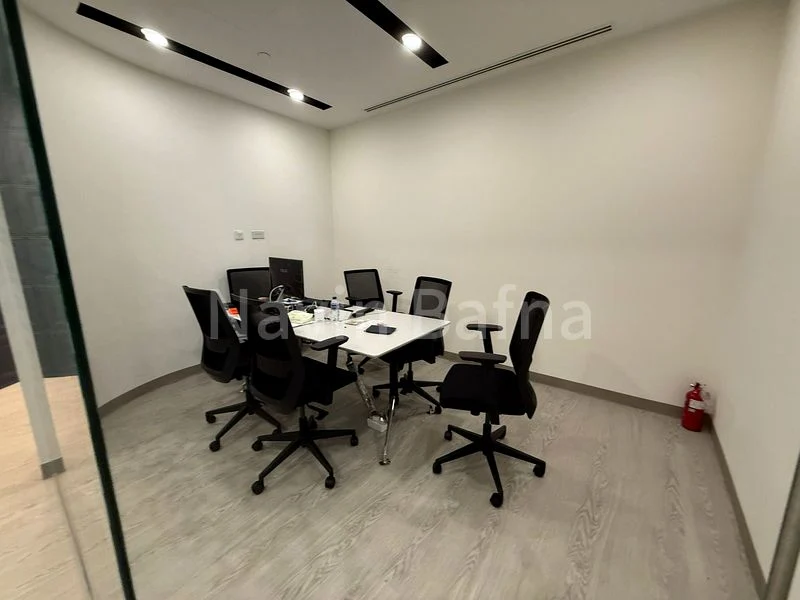 Office for Rent: Plus, 1,200 Sq Ft, 123 Main Street, Tech Complex, Shop Space - Image 4