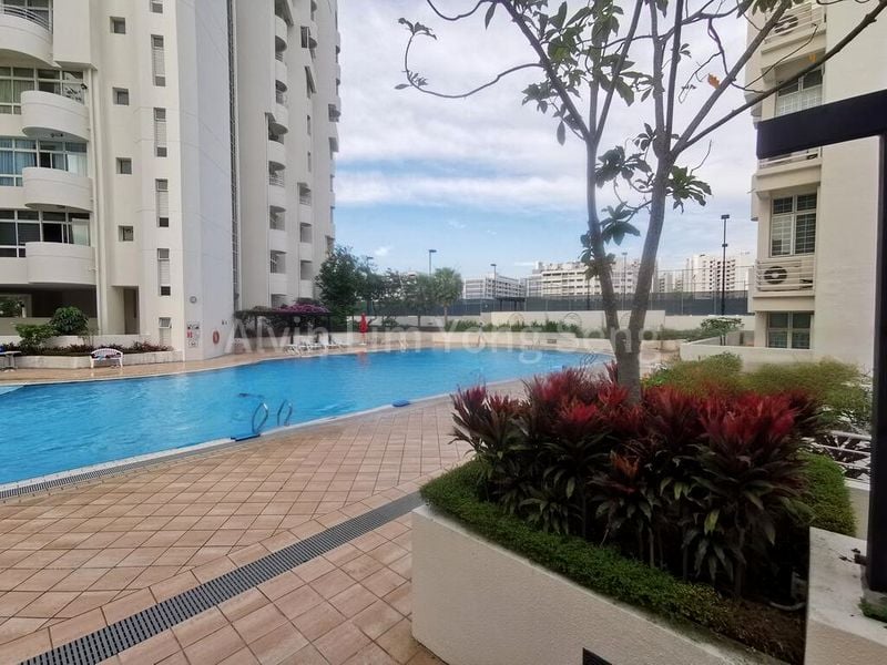 2 Bed Condo for Rent in Parbury Hill Condominium - Image 6