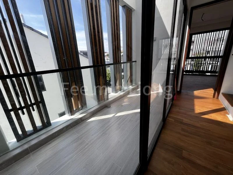6 Bed Semi-Detached House (Landed) for Sale in  Kembangan Villas - Image 6