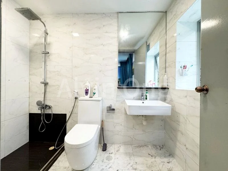 3 Bed Executive Condo for Sale in Whitewater - Image 7