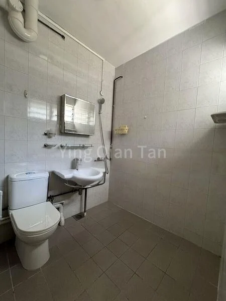 Maisonette HDB for Sale in  111 Clementi Street 13 - Image 5