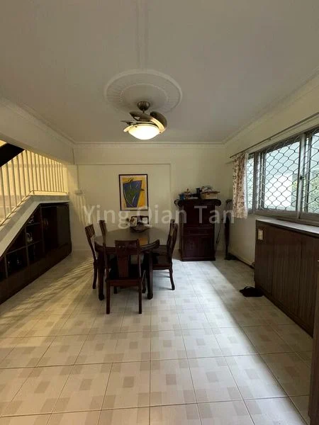 Maisonette HDB for Sale in  111 Clementi Street 13 - Image 4