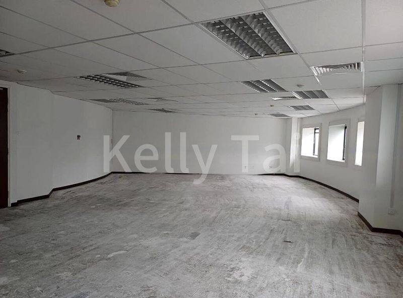 Office for Rent: Goldhill Plaza - Image 1