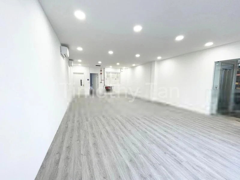 Shop / Shophouse for Rent: 2nd Storey Unit For Rent on Serangoon Road - Image 4