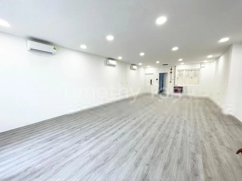 Shop / Shophouse for Rent: 2nd Storey Unit For Rent on Serangoon Road - Image 5