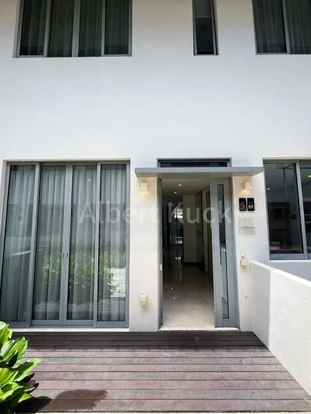 5 Bed Cluster House (Landed) for Rent in  Greenwood Mews - Image 18