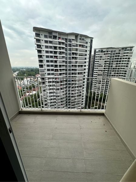 1 Bed Condo for Rent in  High Park Residences - Image 1