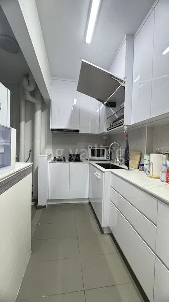 Common Room (HDB) for Rent in  185B Woodlands Street 13 - Image 6