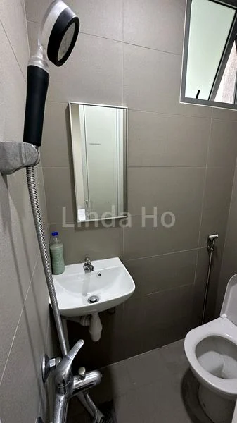 Common Room (Condo) for Rent in  The Glades - Image 7