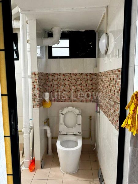 3 Room (3I) HDB for Rent in  35 Marine Crescent - Image 8