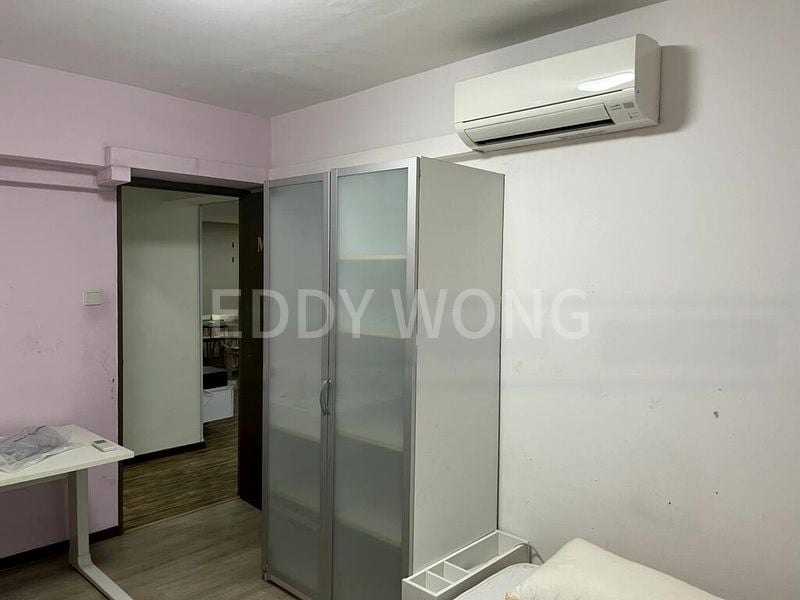 5 Room (5I) HDB for Rent in  588C Montreal Drive - Image 3