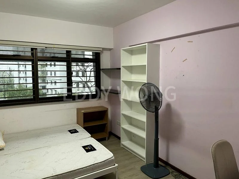 5 Room (5I) HDB for Rent in  588C Montreal Drive - Image 4