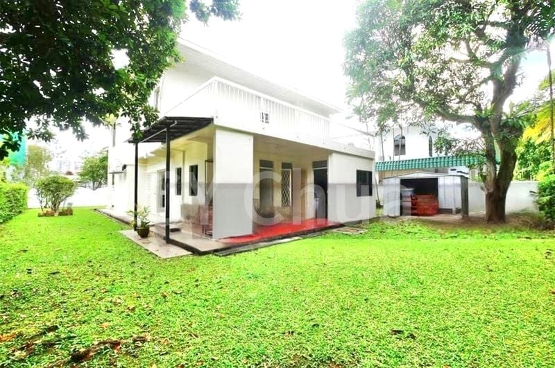 5 Bed Bungalow (Landed) for Sale in Clementi Park - Image 1