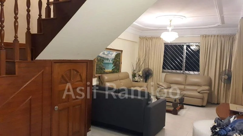Maisonette HDB for Rent in  858 Tampines Avenue 5 - Image 3