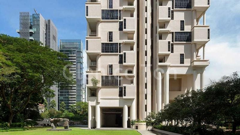 3 Bed Condo for Rent in  The Colonnade - Image 1