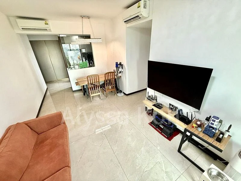 3 Bed Condo for Sale in  Normanton Park - Image 2