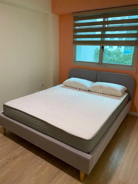 Common Room (HDB) for Rent in  172A Edgedale Plains - Image 1