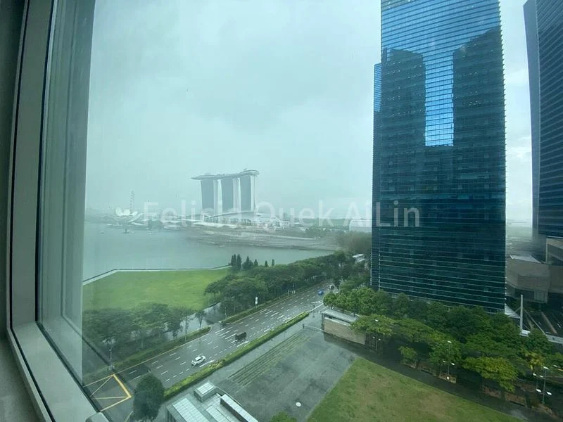 1 Bed Apartment (Condo) for Rent in  The Sail @ Marina Bay - Image 2