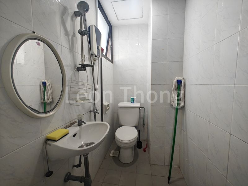 Master Room (Condo) for Rent in  Parc Oasis - Image 24