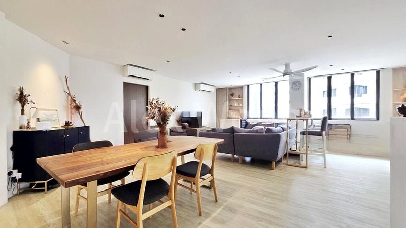 5 Room (5I) HDB for Sale in  38 Cambridge Road - Image 1