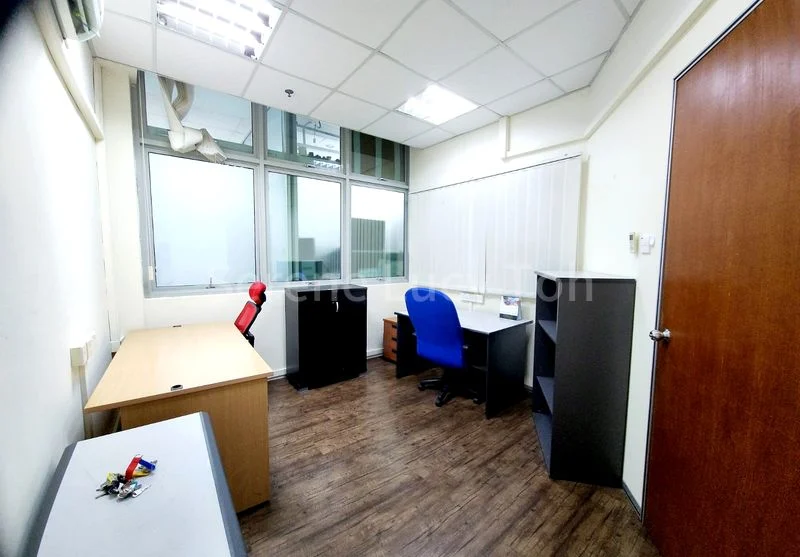 Office for Rent in Prestige Centre - Image 1