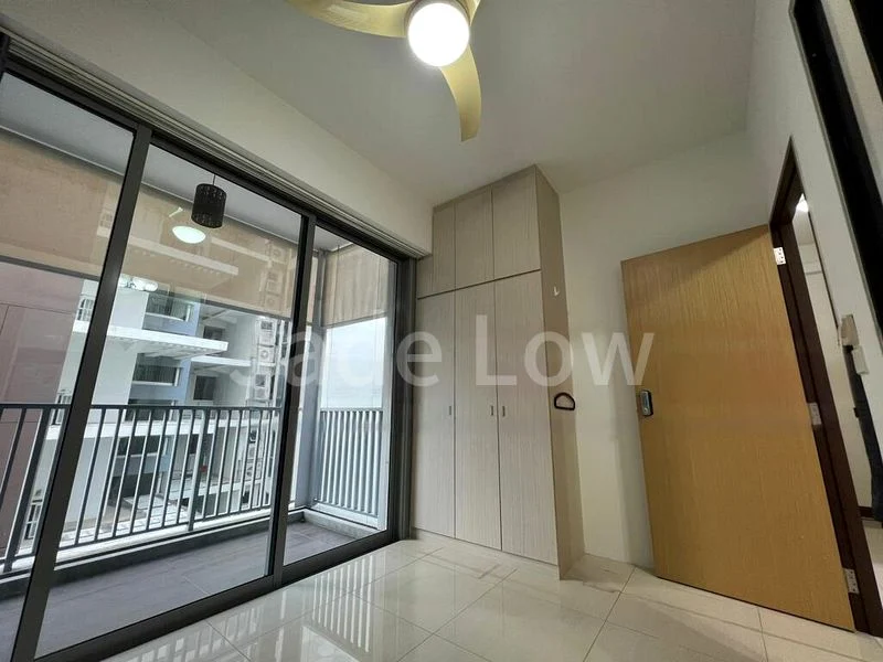 2 Bed Condo for Rent in  Seastrand - Image 1