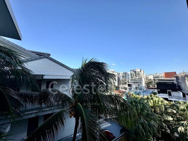 3 Bed Apartment (Condo) for Rent in  Suites Twenty-two - Image 1