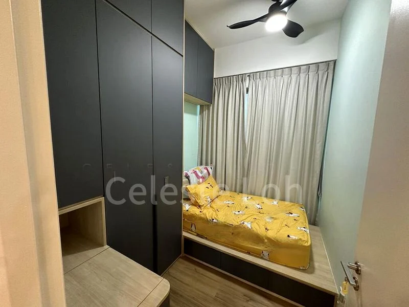 3 Bed Apartment (Condo) for Rent in  Suites Twenty-two - Image 2
