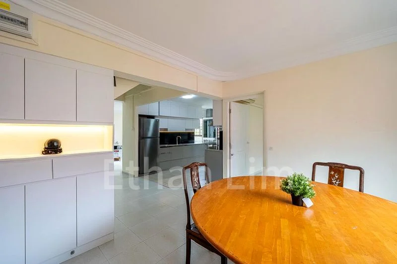 Maisonette HDB for Rent in  221 Hougang Street 21 - Image 14