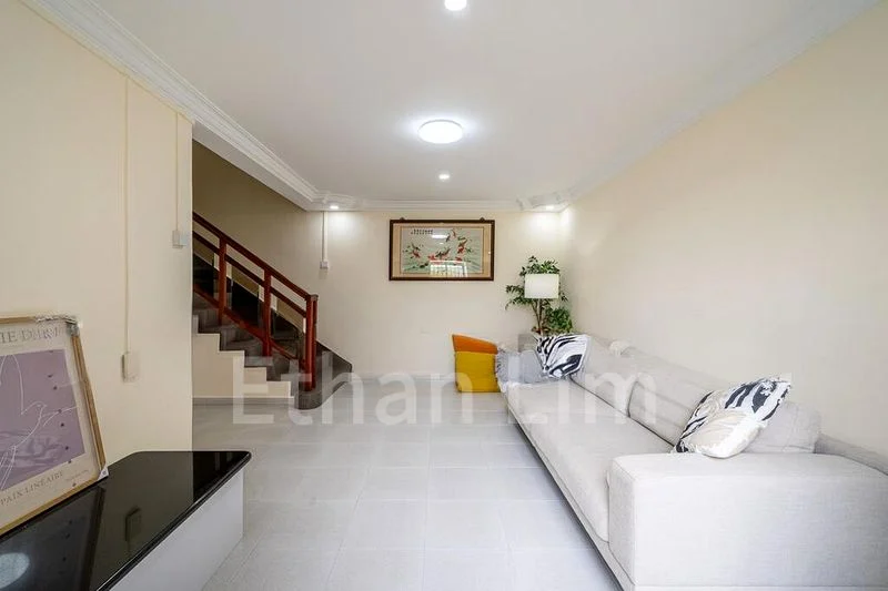 Maisonette HDB for Rent in  221 Hougang Street 21 - Image 18