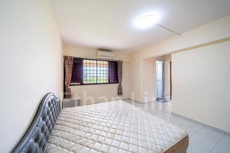 Maisonette HDB for Rent in  221 Hougang Street 21 - Image 9