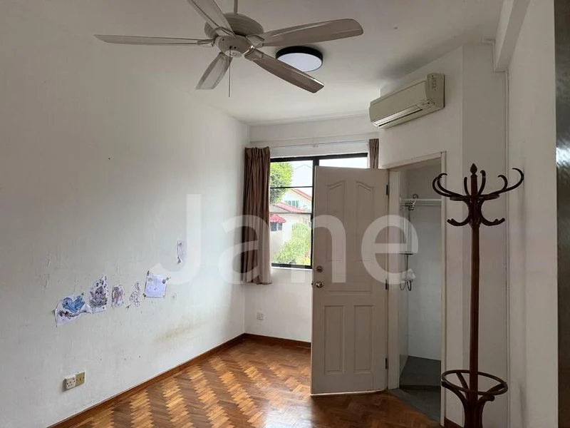 4 Bed Terraced House (Landed) for Rent in Airview Park - Image 7