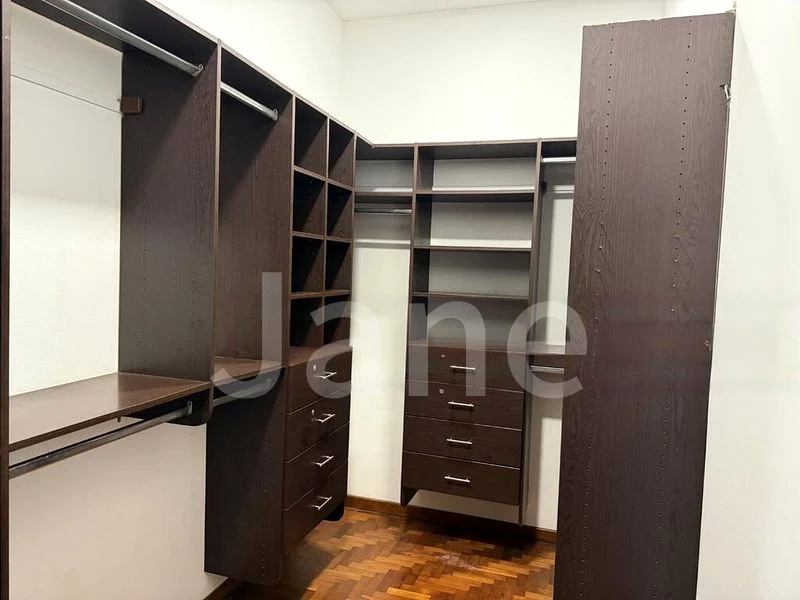 4 Bed Terraced House (Landed) for Rent in Airview Park - Image 2