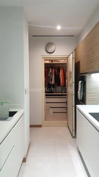 1 Bed Condo for Sale in  Concourse Skyline - Image 10