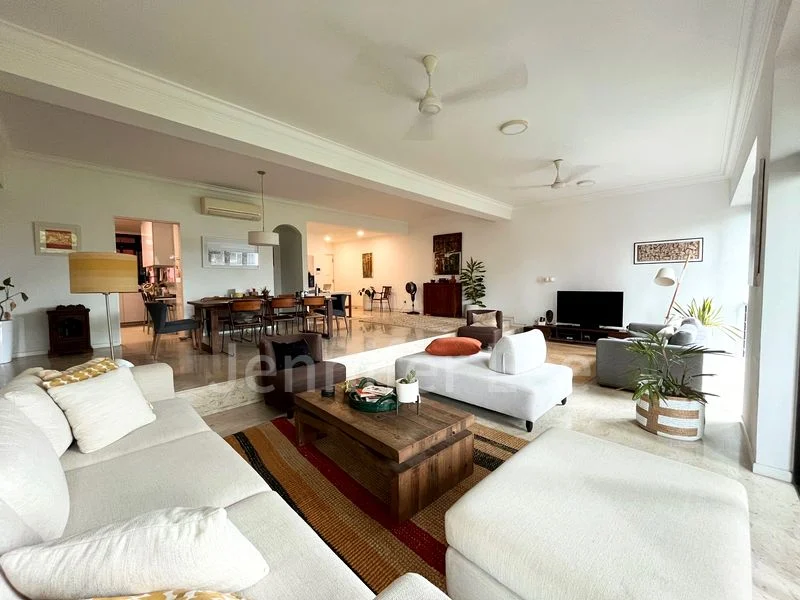 4 Bed Condo for Rent in  Leonie Gardens - Image 2