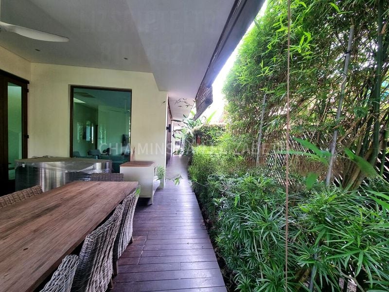 6 Bed Semi-Detached House (Landed) for Sale in  Mayfair Park - Image 8