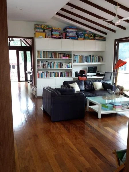 6 Bed Semi-Detached House (Landed) for Sale in  Mayfair Park - Image 4