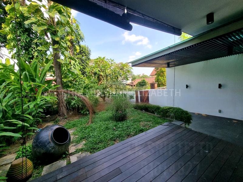 6 Bed Semi-Detached House (Landed) for Sale in  Mayfair Park - Image 9