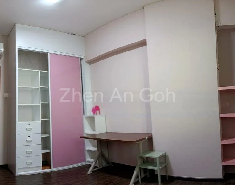 4 Bed Condo for Rent in  Dunman Place - Image 10