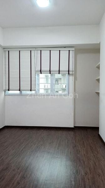 4 Bed Condo for Rent in  Dunman Place - Image 9