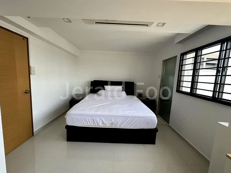 4 Room (4I) HDB for Rent in  74 Marine Drive - Image 1