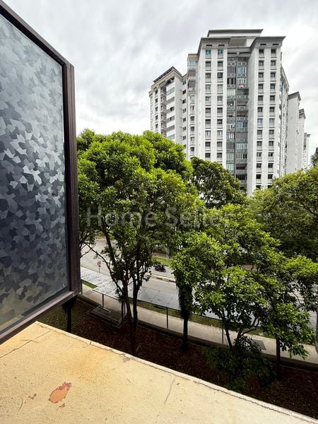 Maisonette HDB for Sale in 103 Rivervale Walk - Image 4