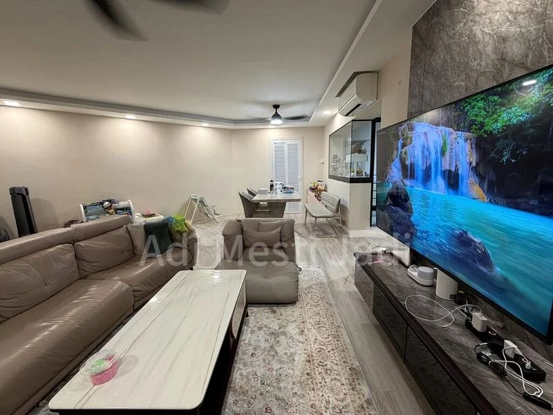 5 Room (5I) HDB for Sale in  494B Tampines Avenue 9 - Image 4