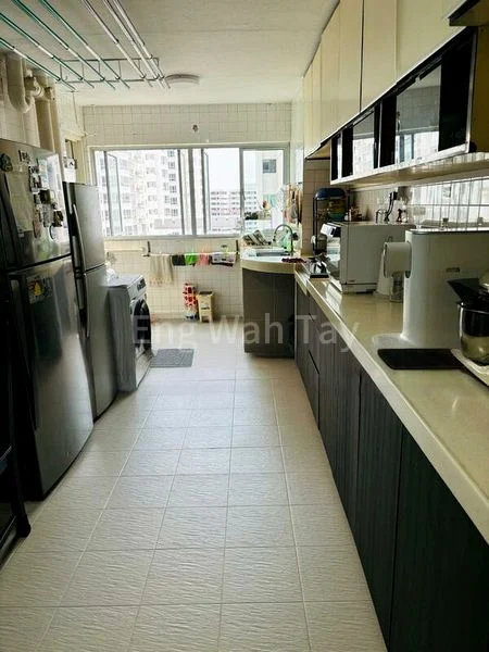 Master Room (HDB) for Rent in  509 West Coast Drive - Image 5