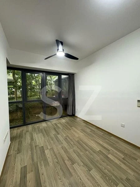 3 Bed Condo for Sale in  Lakeville - Image 3